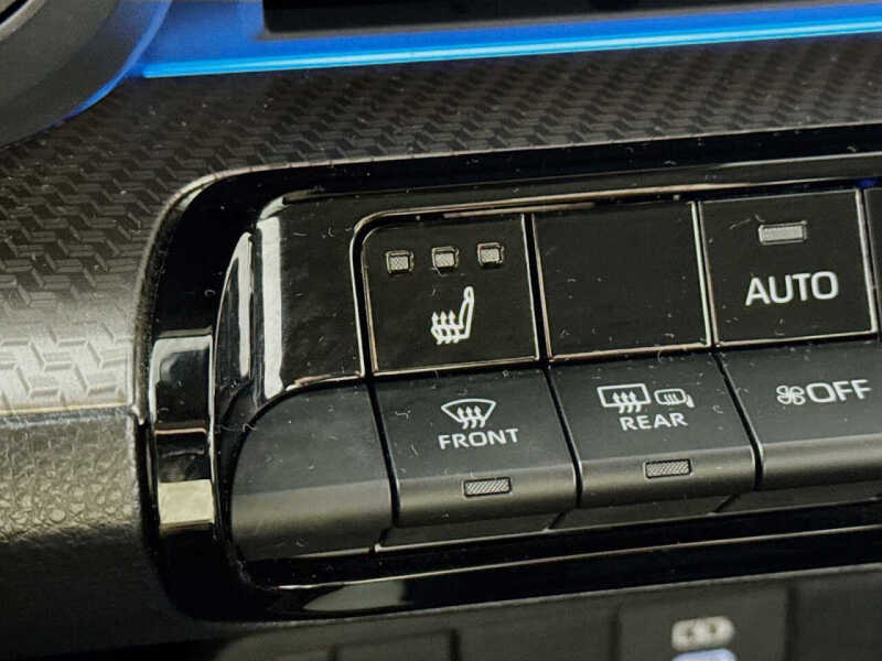 2025 Toyota Prius XLE