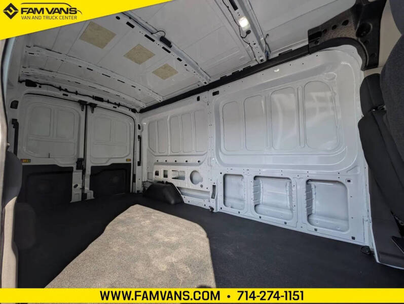 2024 Ford E-Transit 350