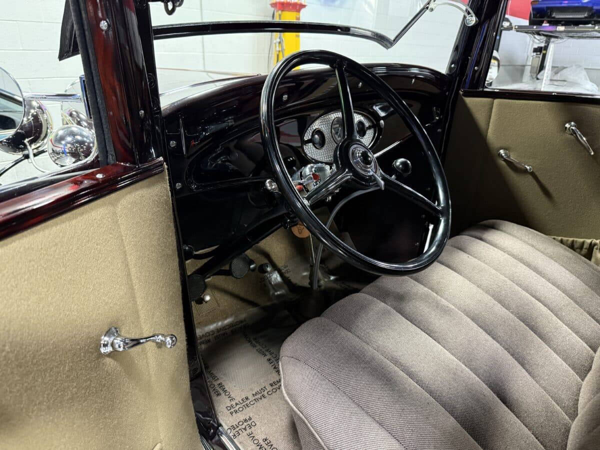 1932 Ford Model 18 34