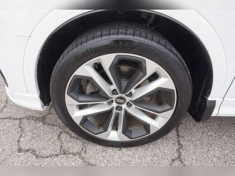 2020 Audi Q3 quattro S line Prem Plus 45 TFSI