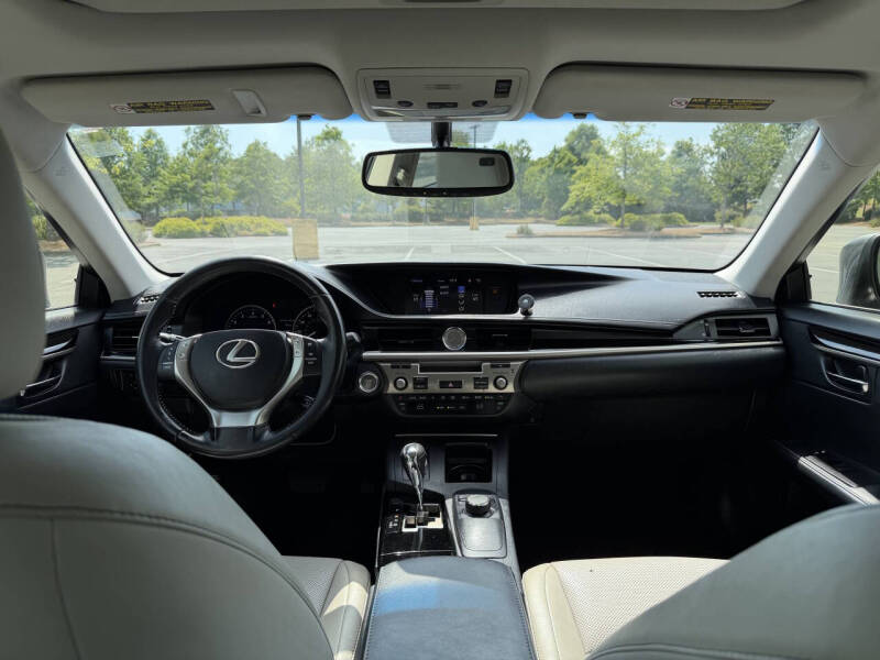 2015 Lexus ES 350