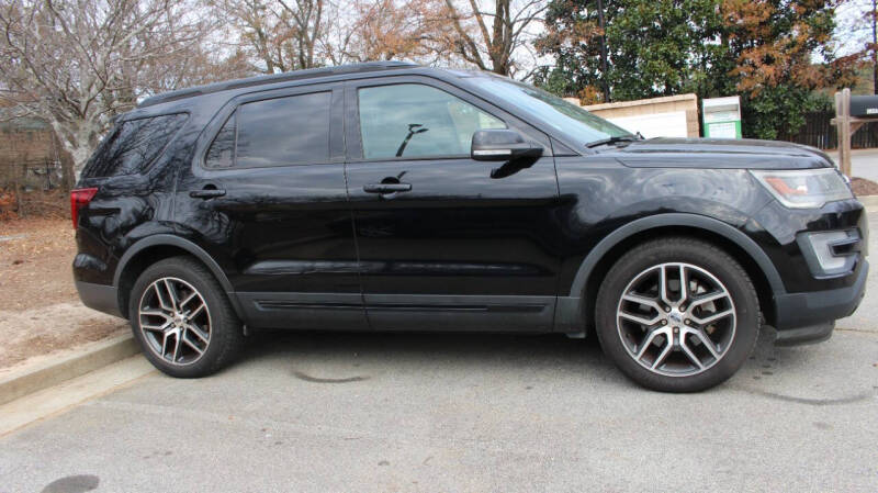 2017 Ford Explorer Sport