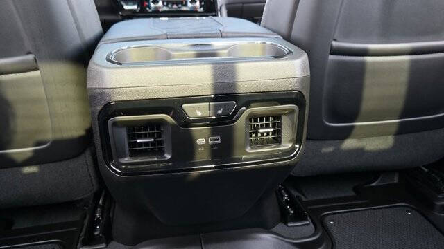 2024 GMC Sierra 2500HD AT4X