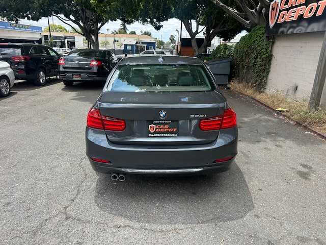 2014 BMW 3 Series 328i