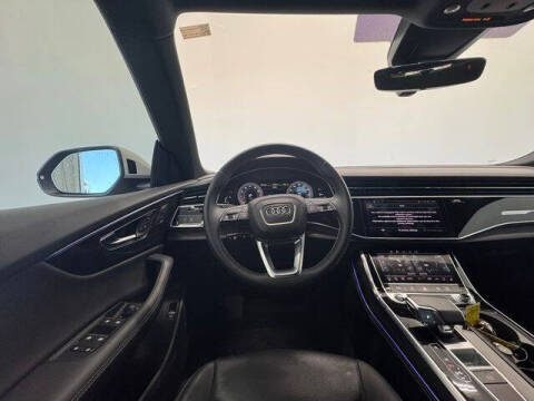 2023 Audi Q8 quattro Premium Plus 55 TFSI