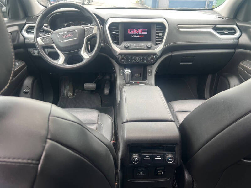 2017 GMC Acadia SLT-1