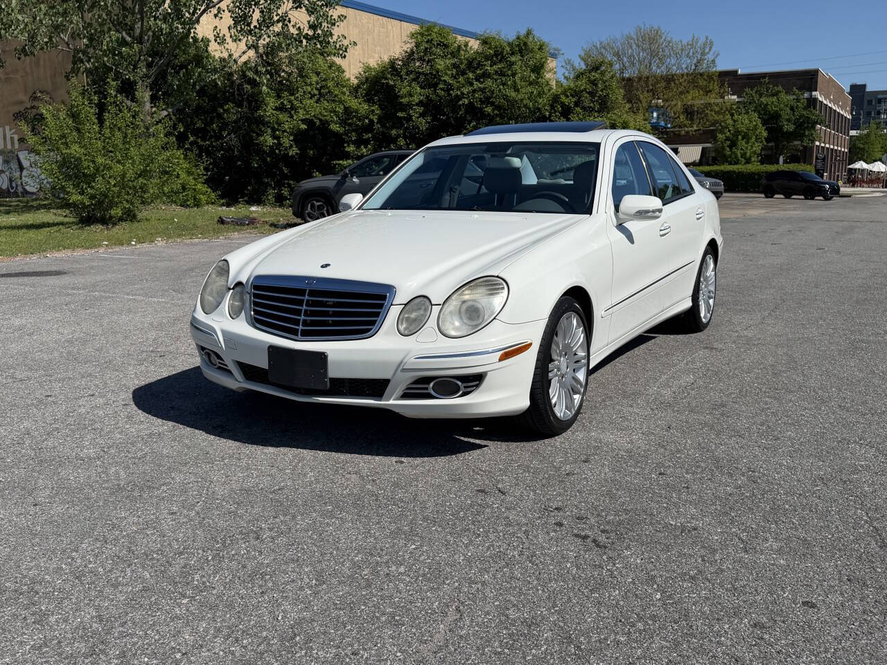 White 2008 Mercedes-Benz E-Class E 350 4MATIC AWD E 350 4MATIC 4dr Sedan 30