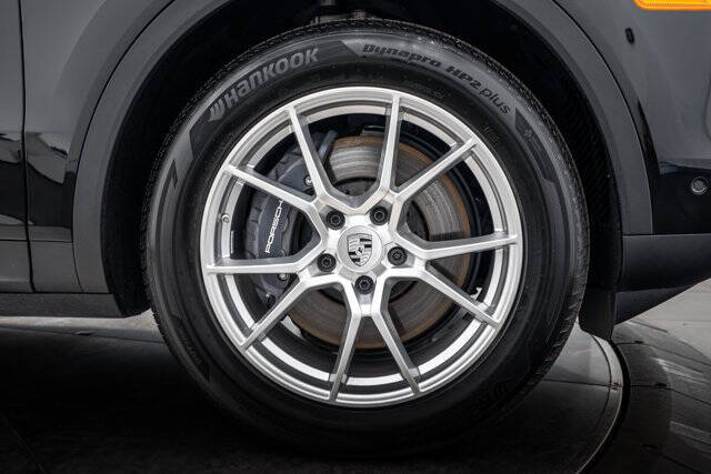 2026 Porsche Cayenne