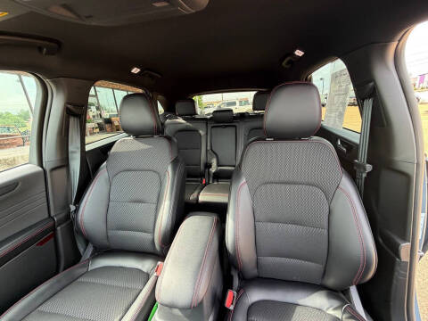 2025 Ford Escape ST-Line