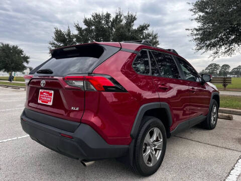 2023 Toyota RAV4 XLE