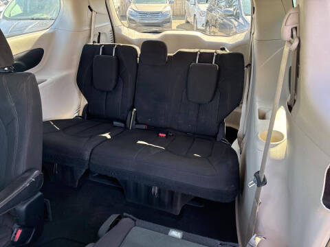 2017 Chrysler Pacifica Touring