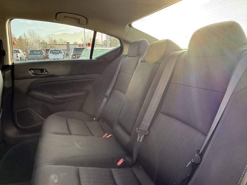 2024 Nissan Altima 2.5 SV