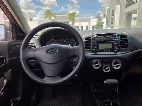 2009 Hyundai Accent GS