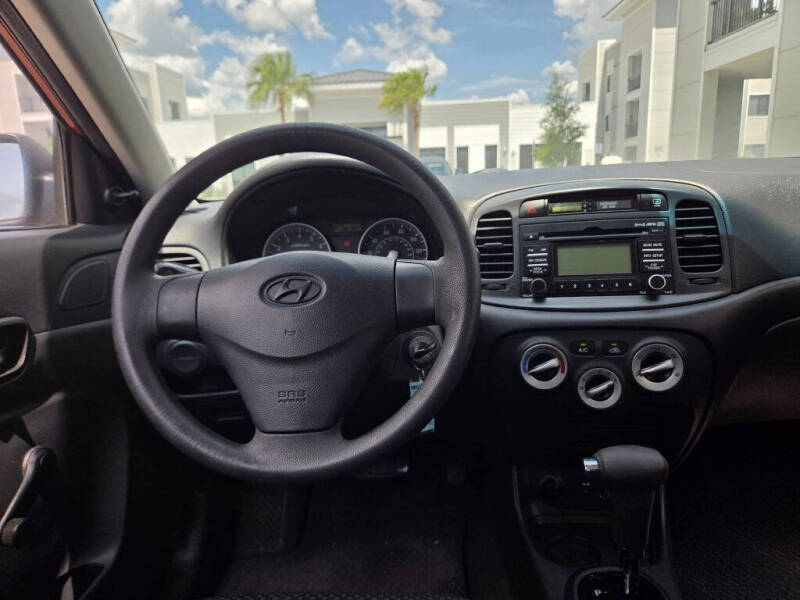 2009 Hyundai Accent GS