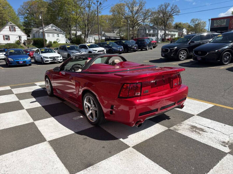 2000 Ford Mustang GT