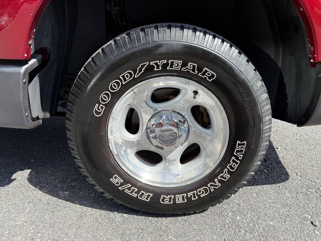 2003 Ford Explorer Sport Trac 11