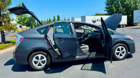 2015 Toyota Prius Two