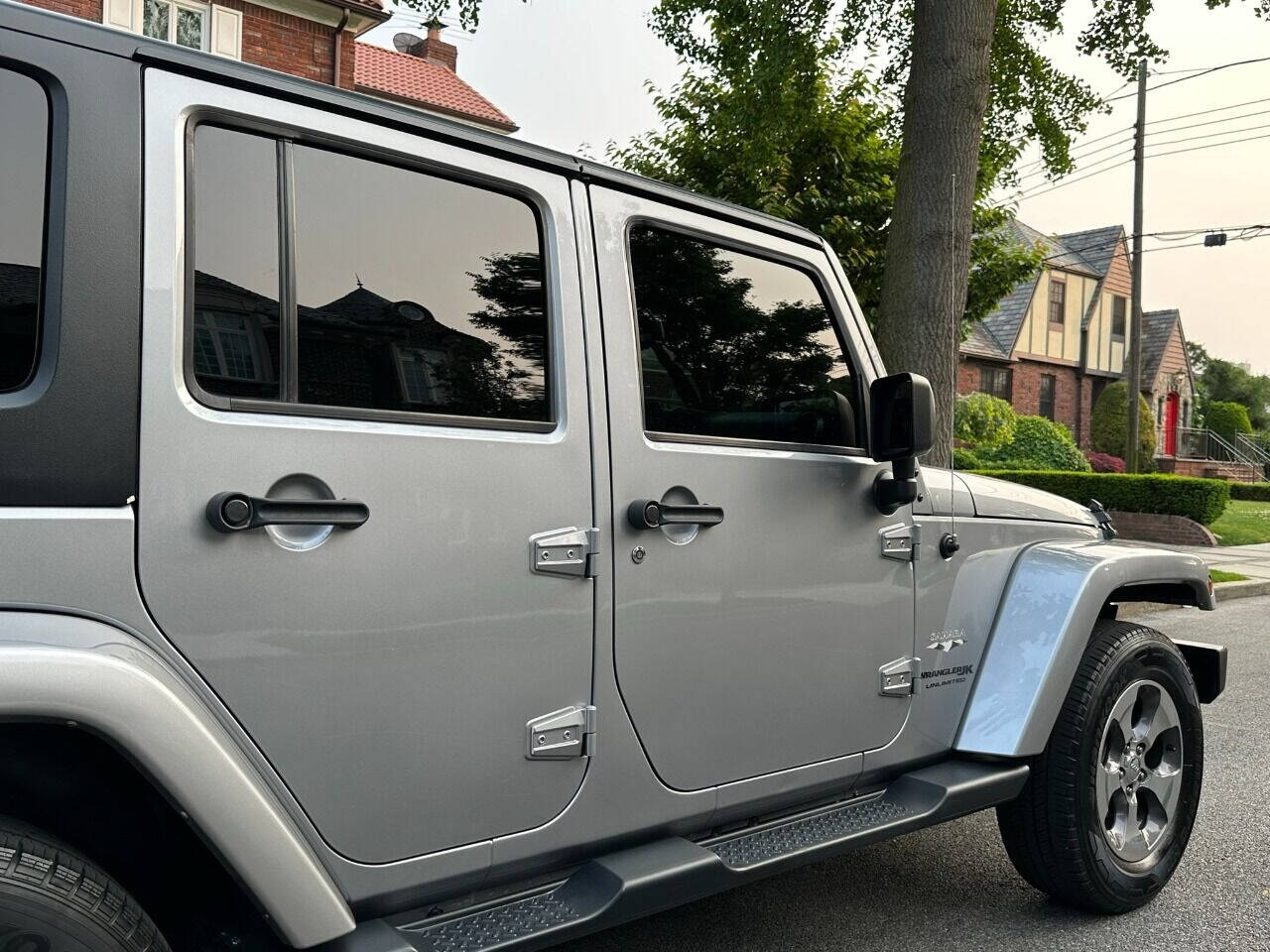 2018 Jeep Wrangler JK Unlimited  - $27,900