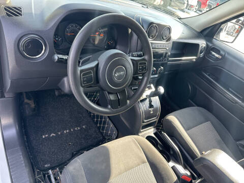 2017 Jeep Patriot Sport