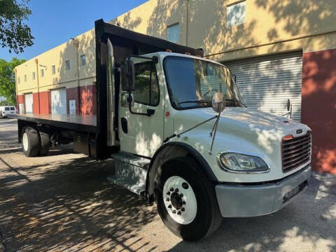 2019 Freightliner M2 106