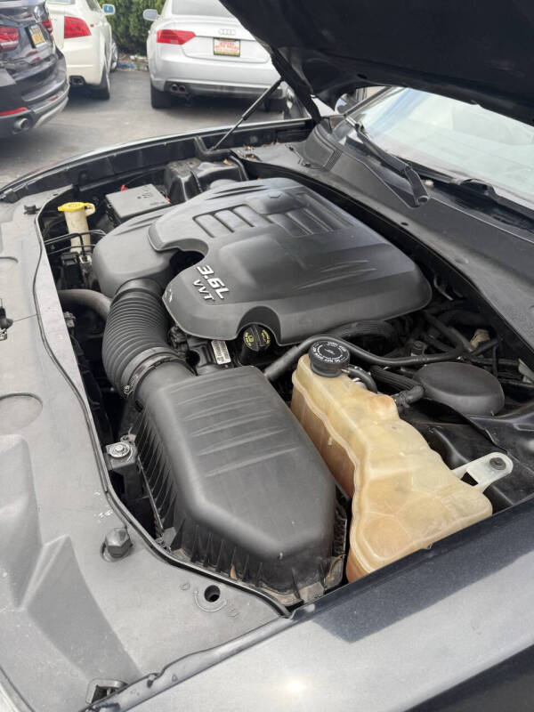 2014 Dodge Charger SE