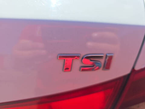 2014 Volkswagen Passat 1.8T Wolfsburg Edition