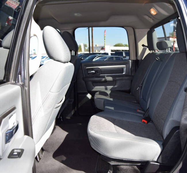 2016 RAM 1500 Big Horn