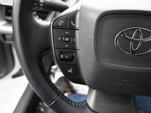 2023 Toyota Prius LE