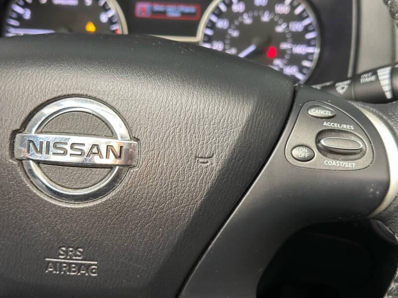 2013 Nissan Pathfinder S