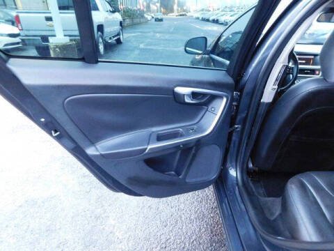 2015 Volvo V60 T5 Drive-E Premier