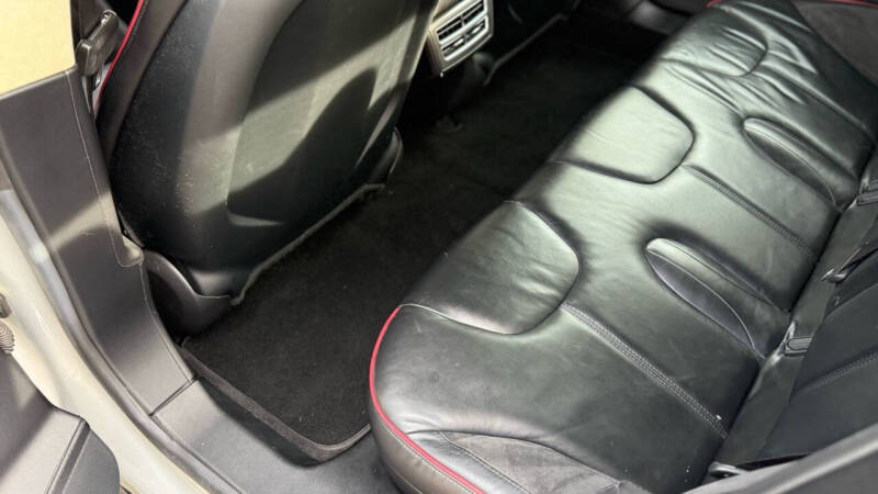 2013 Tesla Model S Performance