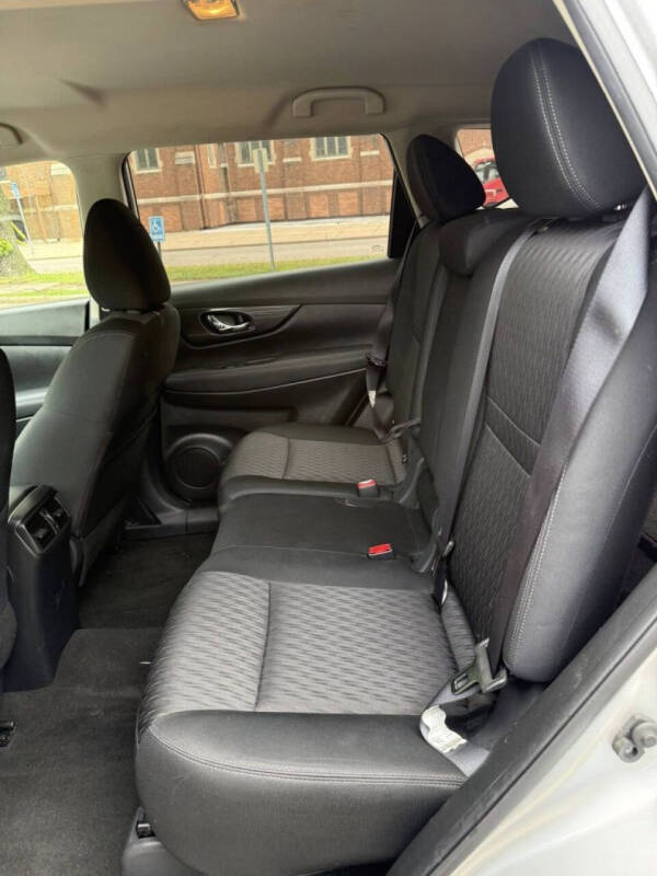 2018 Nissan Rogue S