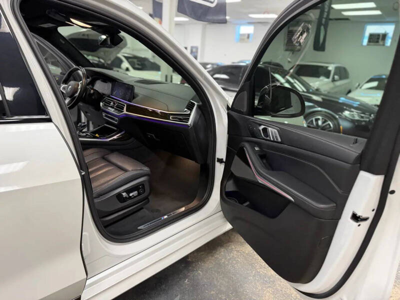 2019 BMW X7 xDrive50i