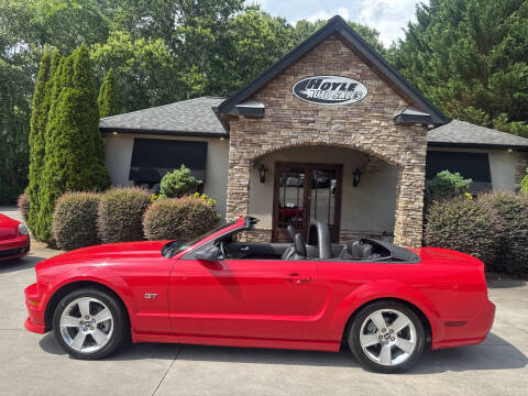 2006 Ford Mustang GT Deluxe