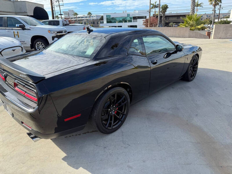 2016 Dodge Challenger SRT Hellcat