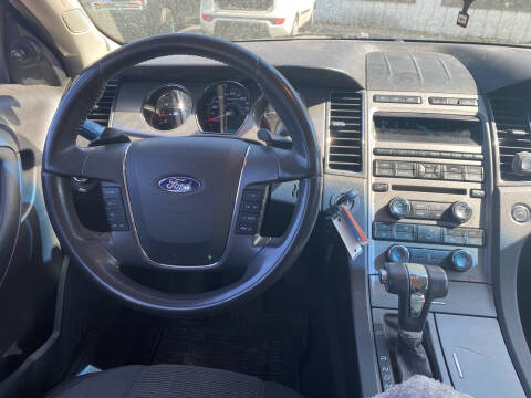 2012 Ford Taurus SEL