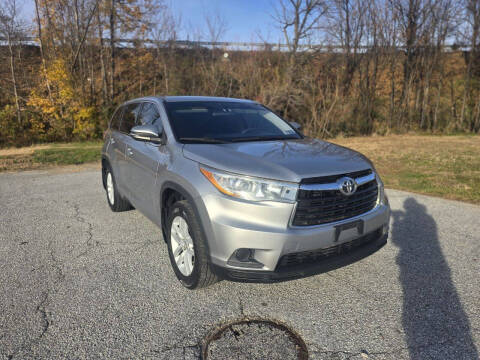 2015 Toyota Highlander LE