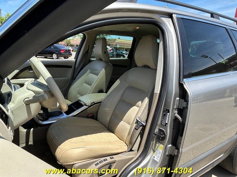 2013 Volvo XC70 3.2