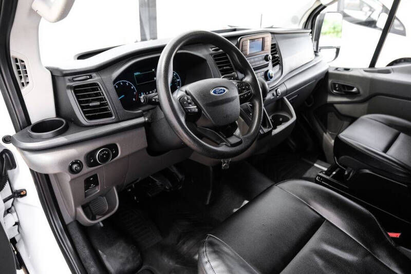 2022 Ford Transit