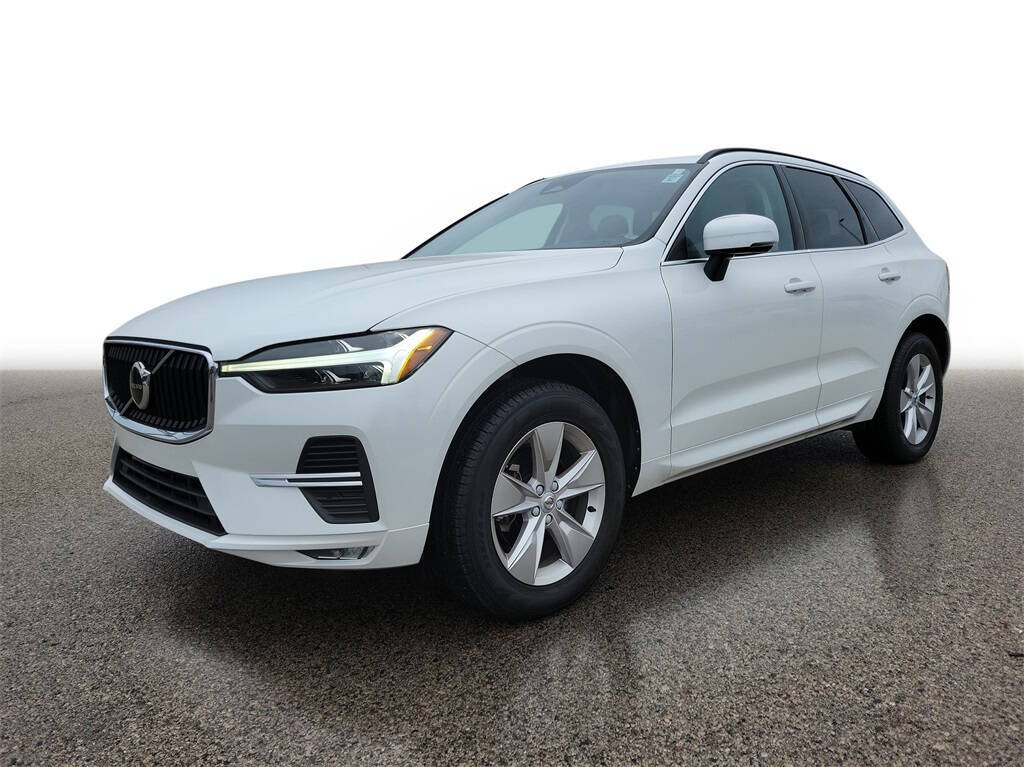 2022-volvo-xc60-b5-momentum-awd-4dr-suv.jpg