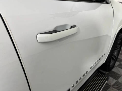 2023 Jeep Grand Wagoneer