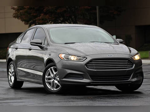2013 Ford Fusion SE