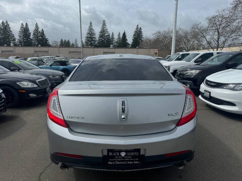 2013 Lincoln MKS