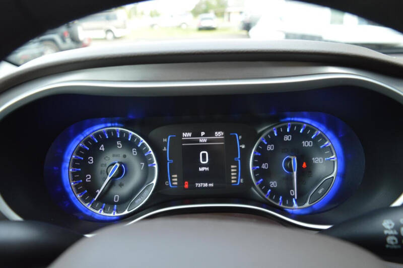 2017 Chrysler Pacifica LX