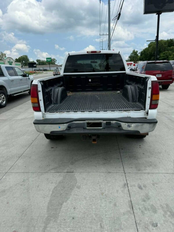 2001 Chevrolet Silverado 1500 LS