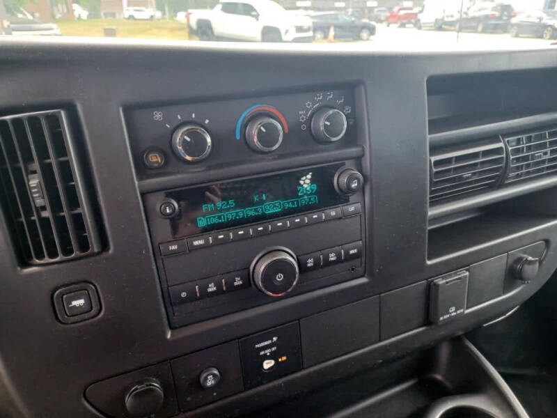 2024 GMC Savana 2500