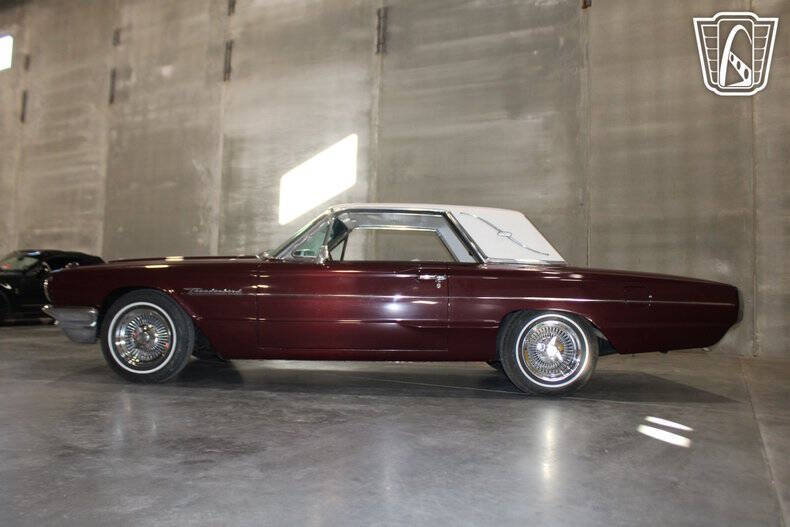 1964 Ford Thunderbird