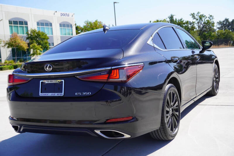 2019 Lexus ES 350