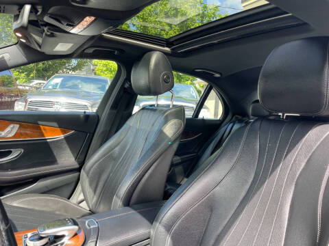 2019 Mercedes-Benz E-Class E 300