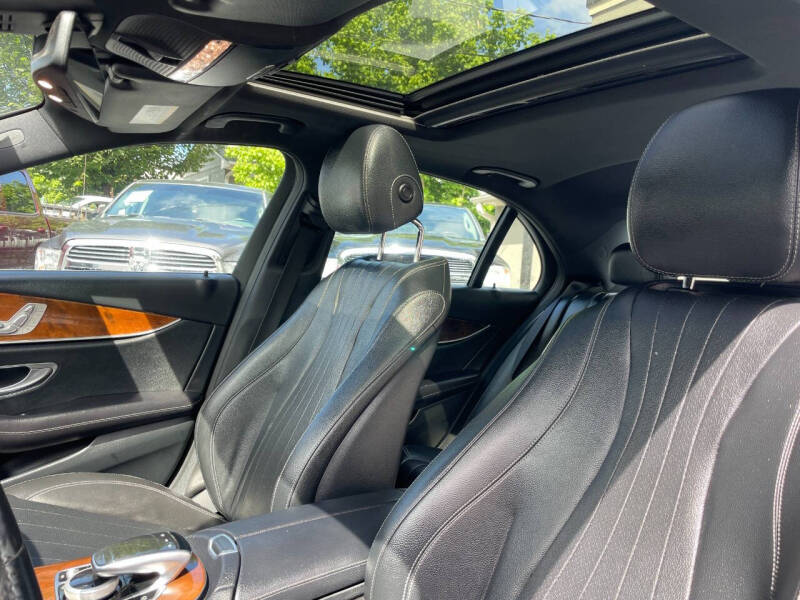 2019 Mercedes-Benz E-Class E 300